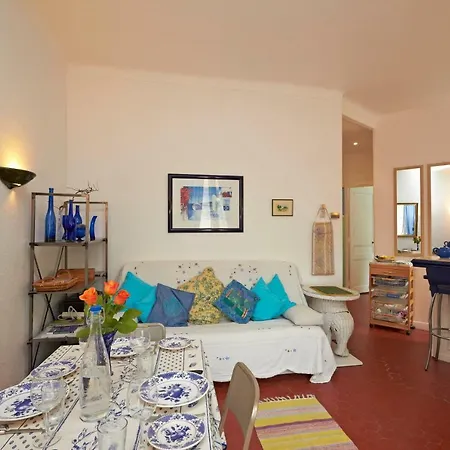 16 Rue Forville Apartment *